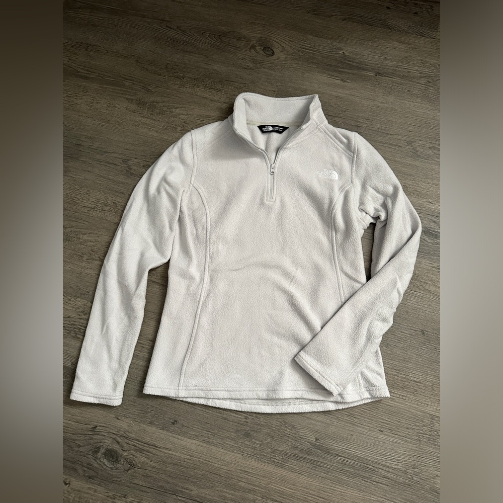 North Face Quarter Zip Fleece Size Small